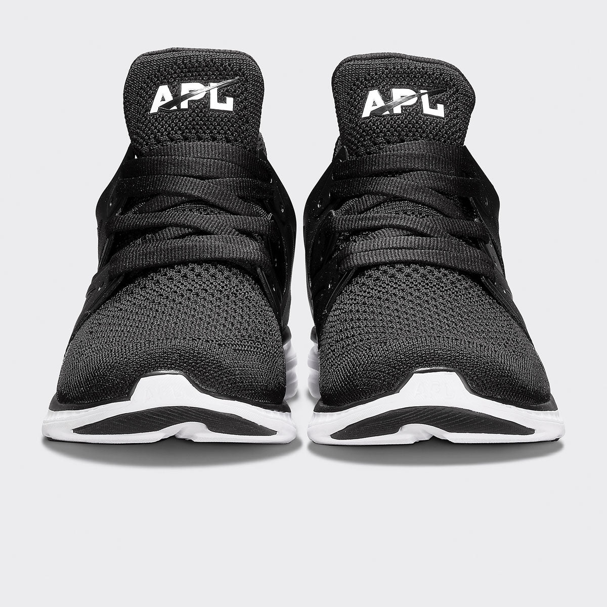 Women's Ascend Black / White / Black view 4