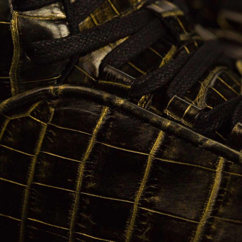 Women's Lusso Supreme Black / Pure Gold view 10