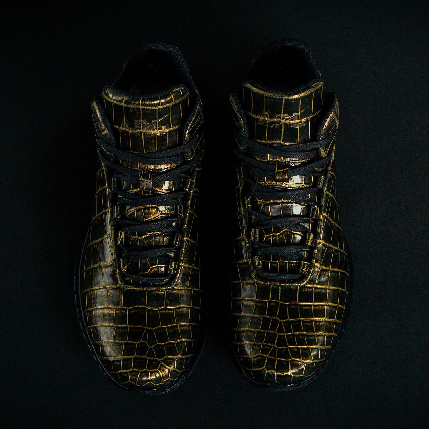 Men's Lusso Supreme Black / Pure Gold view 4