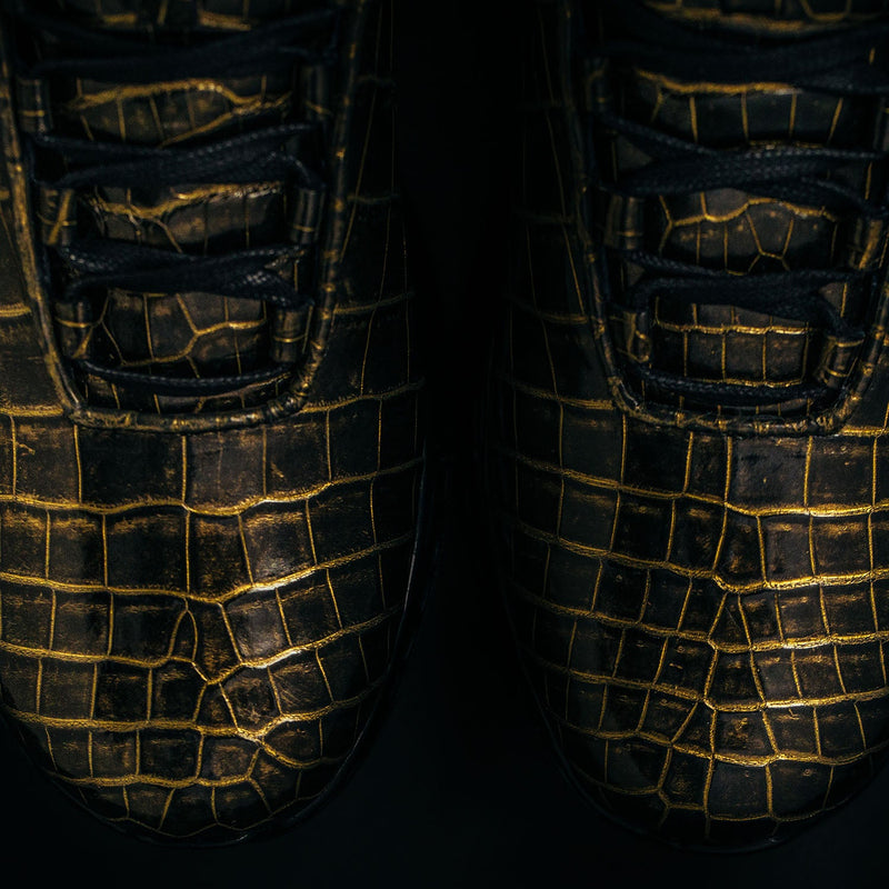 Women's Lusso Supreme Black / Pure Gold view 9