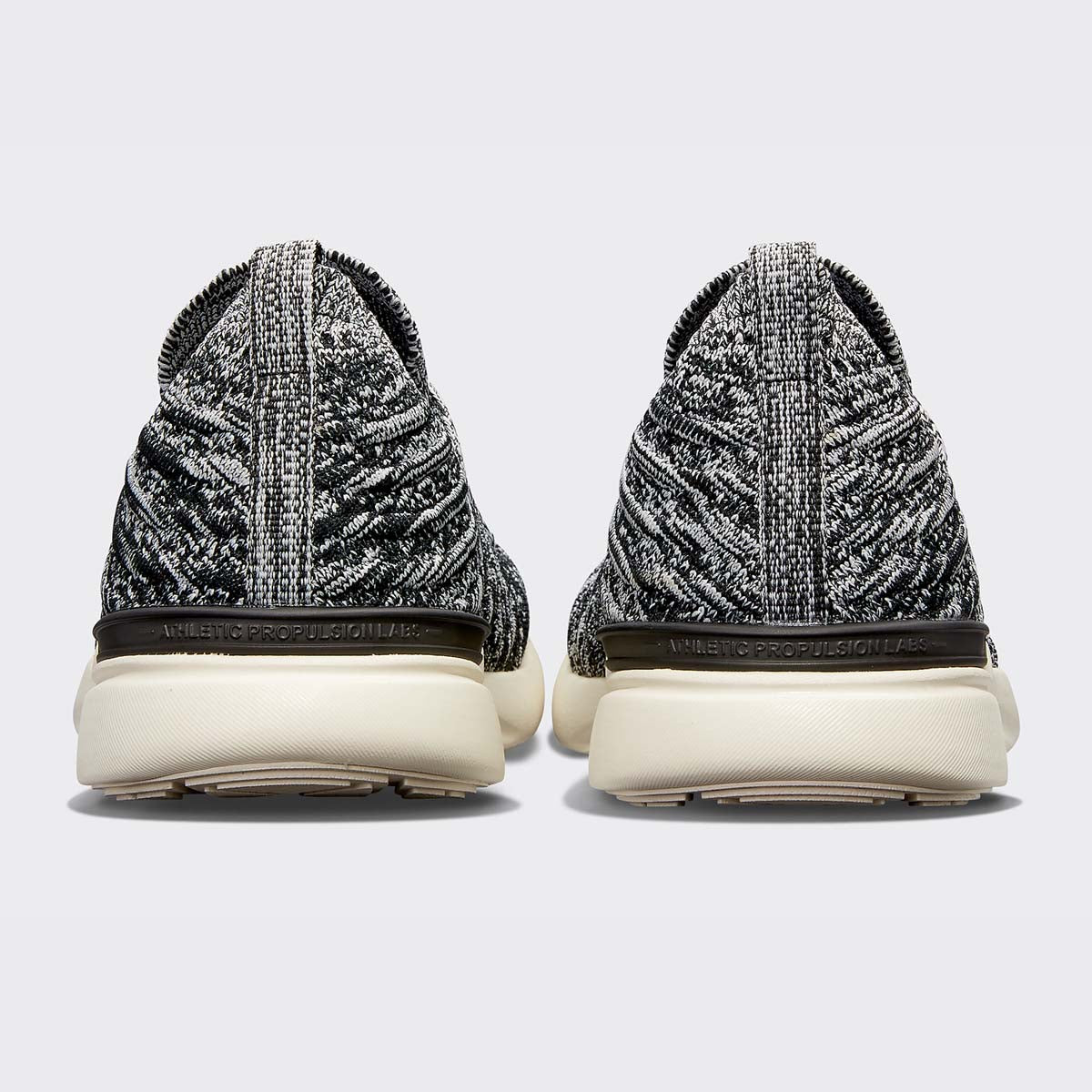 Women's TechLoom Wave Black / Pristine / Melange view 3