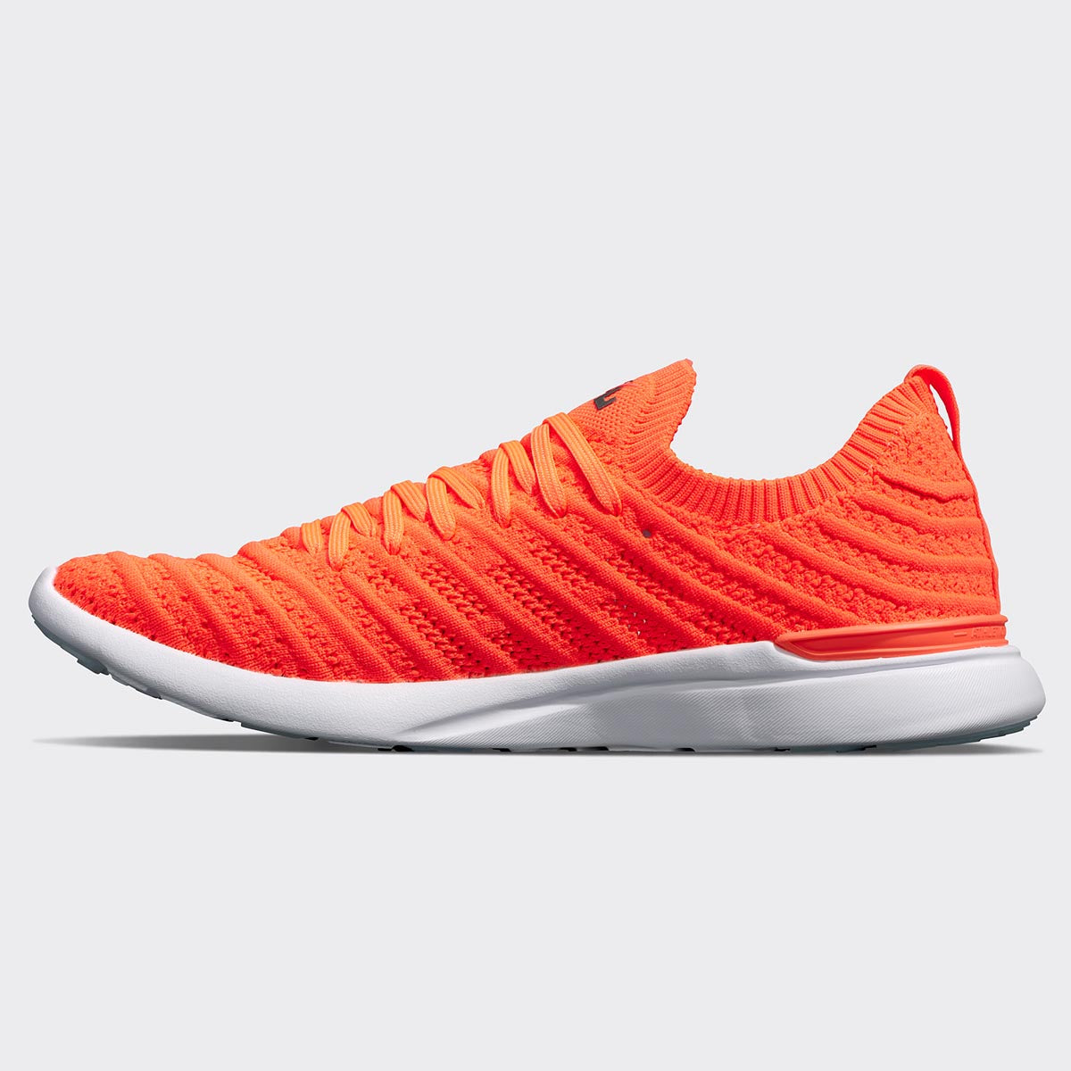 Women's TechLoom Wave Magma / Asteroid / White view 2